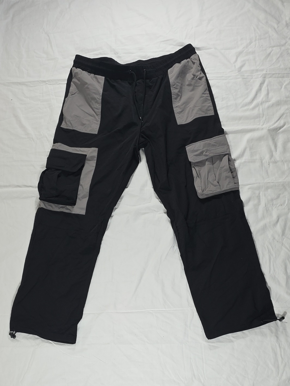 Rue21 Black Cargo Pants with Gray Utility Panels